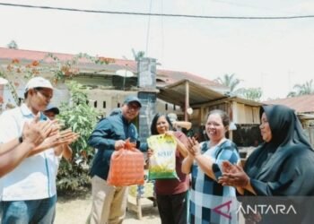 PTPN IV Salurkan Bantuan untuk Pemkab Kampar