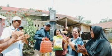 PTPN IV Salurkan Bantuan untuk Pemkab Kampar