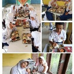 MBG di Kota Jambi Dinilai Tepat Sasaran, Guru dan Orang Tua Tolak Usulan Pengganti Uang Tunai