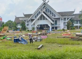 LSM Pertanyakan Rencana Kegiatan Pelaku Usaha Di Halaman GOS Kota Baru