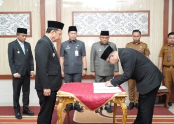 Bupati Muaro Jambi Lantik 10 Pejabat Eselon II, Dorong Inovasi Pelayanan Publik