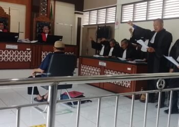 Tolak Vonis 7 Bulan, Thawaf Aly dan Kuasa Hukum Nyatakan Banding Serta Akan Laporkan Mejelis Hakim Ke Komisi Yudisial