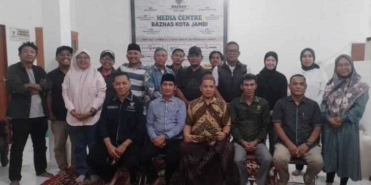BAZNAS Kota Jambi Serahkan Bantuan Ramadhan ke 104 Penyandang Disabilitas PPDI