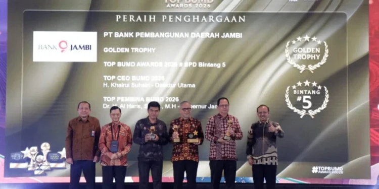 Bank Jambi Raih Golden Trophy dan Predikat Bintang 5 di TOP BUMD Awards 2026