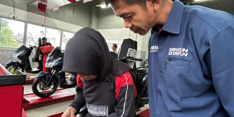 Yamaha Jambi Gelar Uji Kompetensi Keahlian, Siapkan Siswa Kelas Khusus SMKN 6 Tebo (Rimbo Bujang) Masuk Dunia Kerja