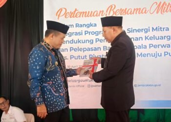 Gubernur Jambi Al Haris Lepas Kepala BKKBN di Akhir Masa Tugas