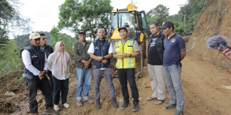 UPTD Workshop Dinas PUTR Jambi Fokus Perbaiki Jalur Logistik Ranah Pemetik