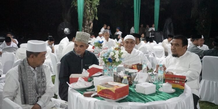 Zikir Akbar Bergema di PTPN IV Regional IV