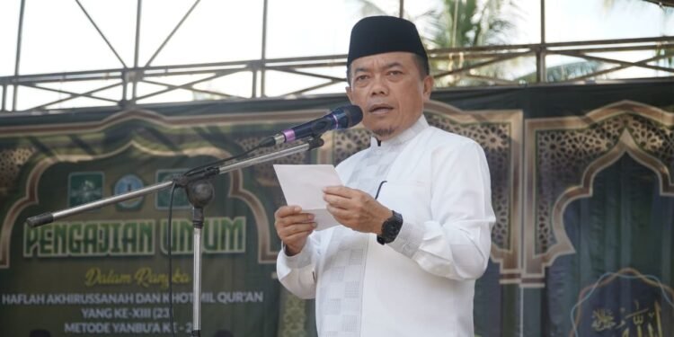 Gubernur Al Haris Hadiri Pengajian Umum dan Berikan Dukungan Pembangunan Pesantren