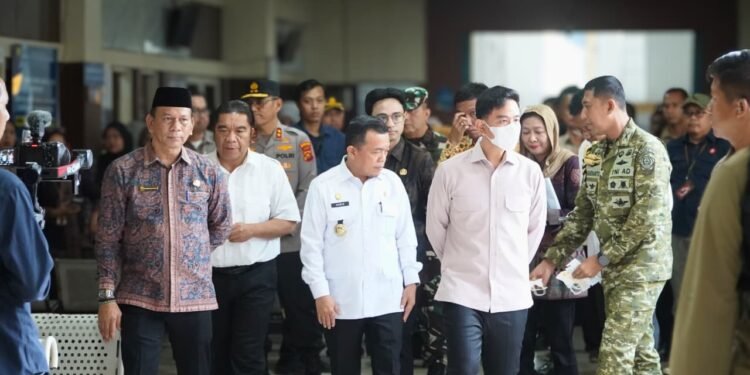 Dampingi Wapres Gibran, Gubernur Al Haris Perjuangkan MRI Baru dan Tambahan Dokter Spesialis RSUD Raden Mattaher