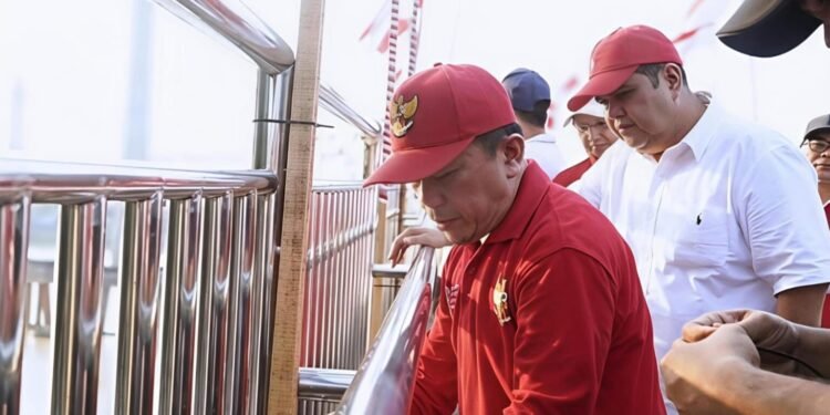 Bank Jambi Kibarkan 1.000 Bendera Merah Putih di Gentala Arasy