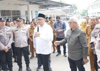 Temui Aksi Massa Terkait Tata Kelola Sampah, Ini Kata Kemas Farid