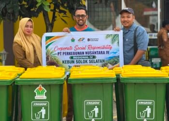 Destinasi Wisata Solsel Kinclong, PTPN IV Regional Sebar 10 Tong Sampah